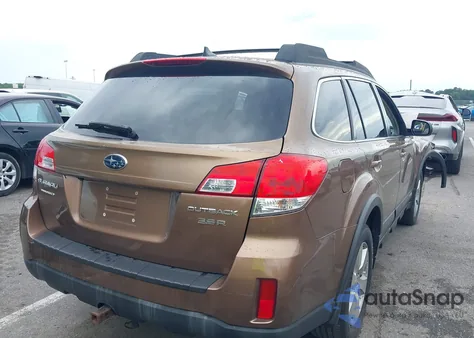 2012 Subaru Outback 3.6R Premium z USA, uszkodzony, nr VIN 4S4BRDHC7C2290889